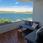 Διαμέρισμα Seaside *