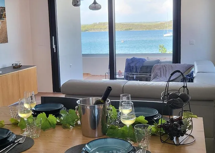 Apartman Seaside Bilice